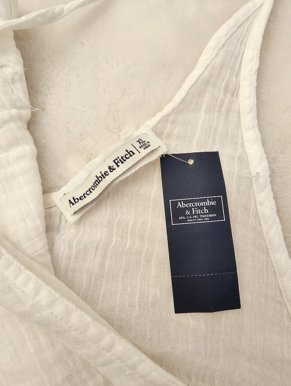 New Aberceombie & Fitch Apron Romper Size XL - Picture 6 of 9